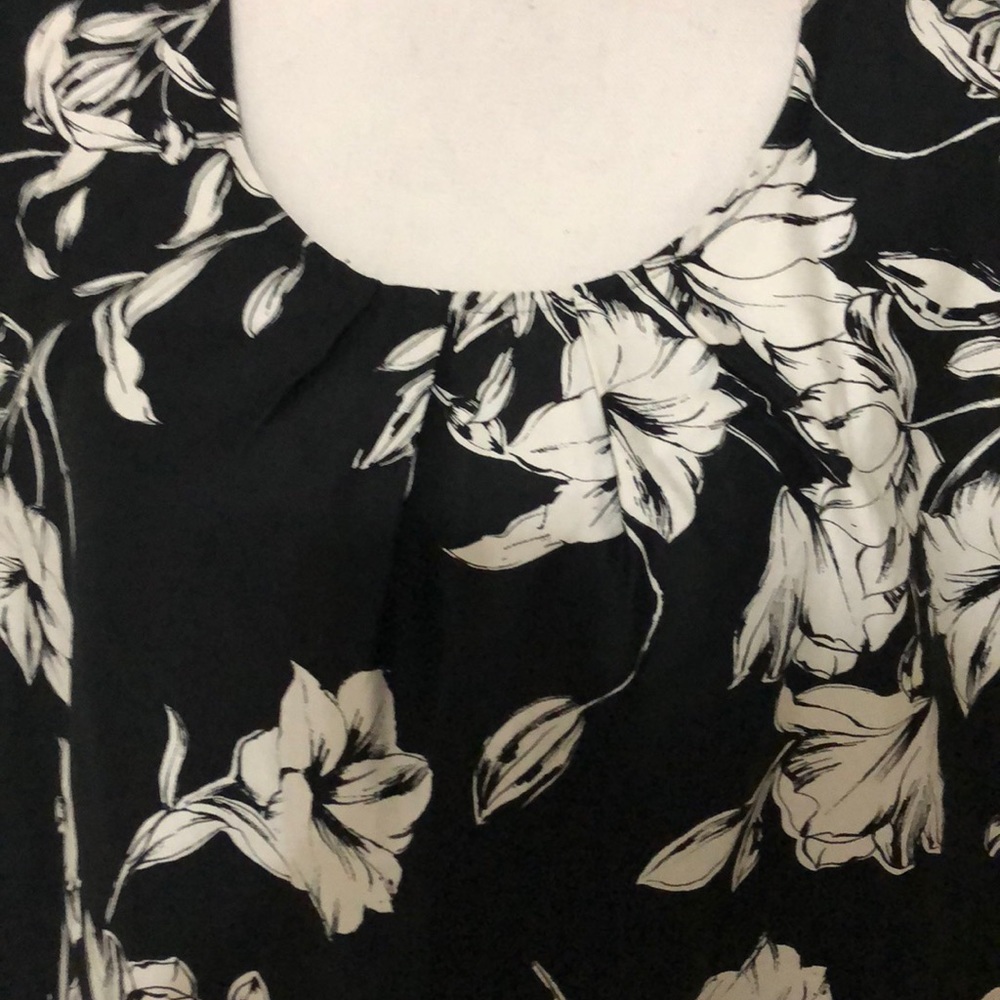NY Collection Plus Size Printed Sheath Dress - Picture 3 of 5
